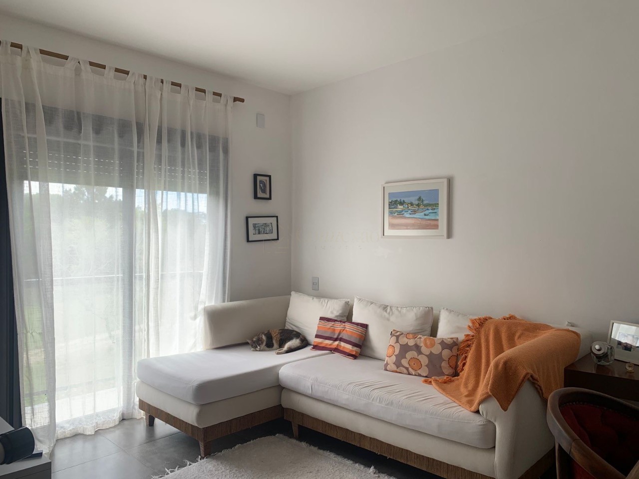 Imperdível oportunidade: Casa à venda em Garopaba-SC, bairro Campo Duna - 2 quartos, 2 suítes, 1 vaga de garagem, 82m².