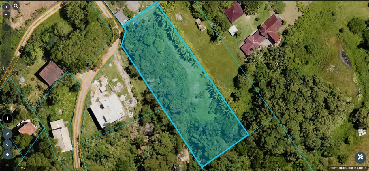 Excelente Terreno Regularizado para Construção e Investimento em Garopaba 1.528 m²