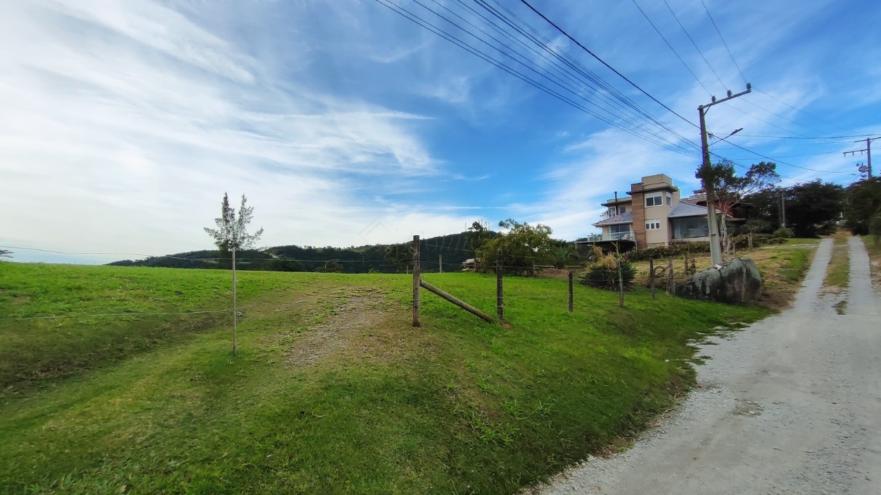Terreno à venda em garopaba-sc, bairro areias do macacu, 903