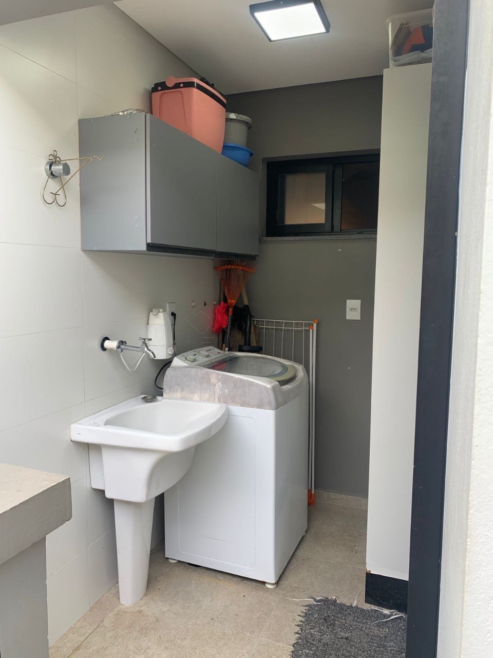 Imperdível oportunidade: Casa à venda em Garopaba-SC, bairro Campo Duna - 2 quartos, 2 suítes, 1 vaga de garagem, 82m².