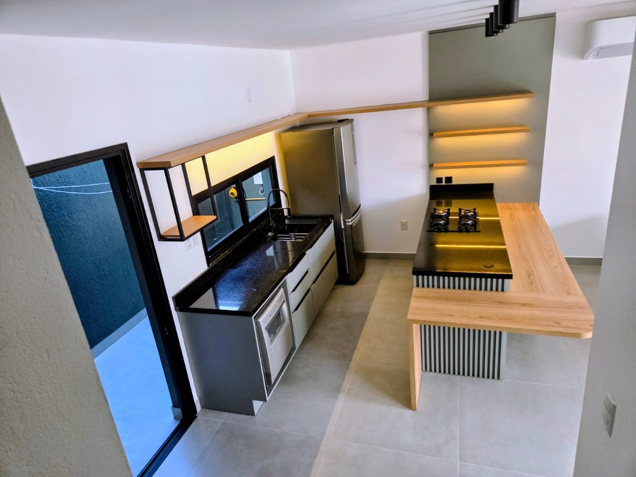 Casa à venda em garopaba-sc, bairro quinta dos açores: 3 qua