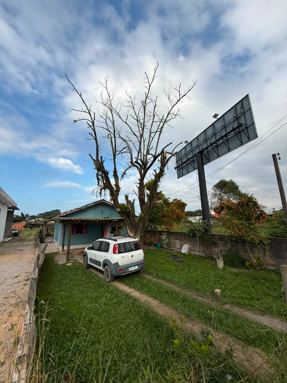 Casa comercial à venda em Garopaba-SC, no Campo Duna: oportunidade única em localização privilegiada!