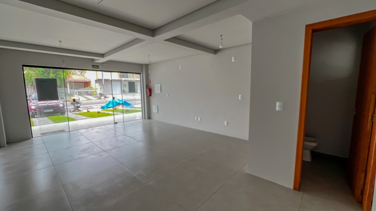 Sobrados no Centro de Garopaba: Casa à venda com 2 quartos, 2 banheiros e 91,37 m² - A partir de R$ 919 mil!