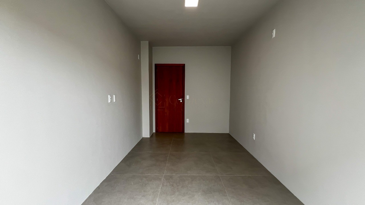 Sobrados no Centro de Garopaba: Casa à venda com 2 quartos, 2 banheiros e 91,37 m² - A partir de R$ 919 mil!