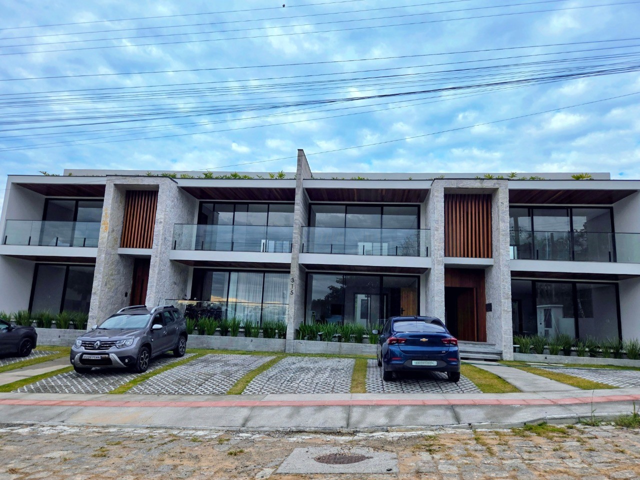 Apartamento de luxo à venda em Garopaba-SC, bairro Ferraz! 2 quartos, 2 suítes, 1 sala, 3 banheiros, 1 vaga de garagem e 178,05 m².