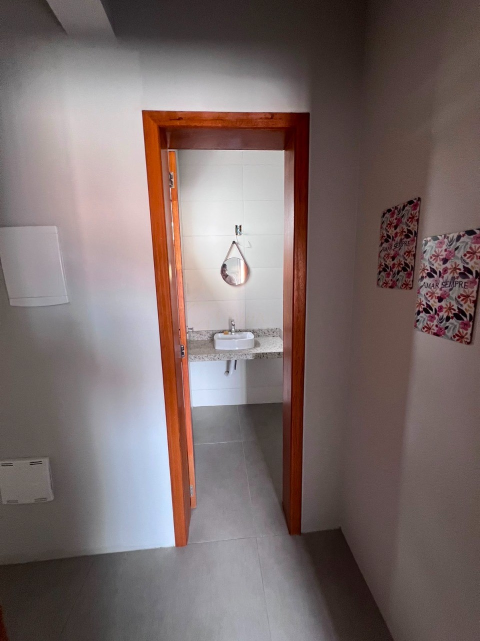 Sobrados no Centro de Garopaba: Casa à venda com 2 quartos, 2 banheiros e 91,37 m² - A partir de R$ 919 mil!