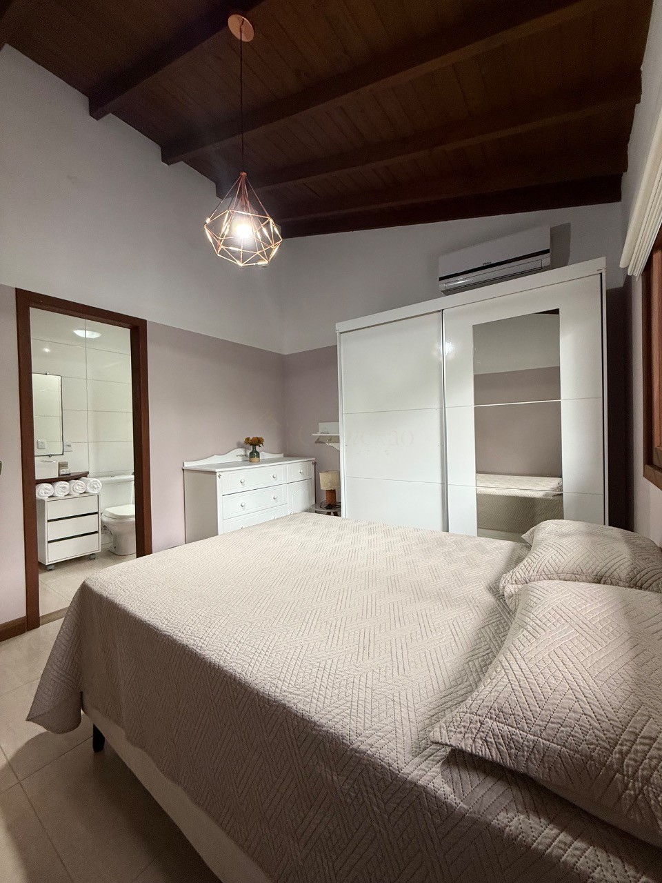 Casa mobiliada no condomínio maranata em frente à surfland b
