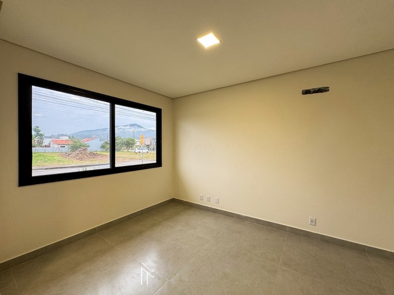 Imperdível casa à venda em garopaba-sc, loteamento pedra bra