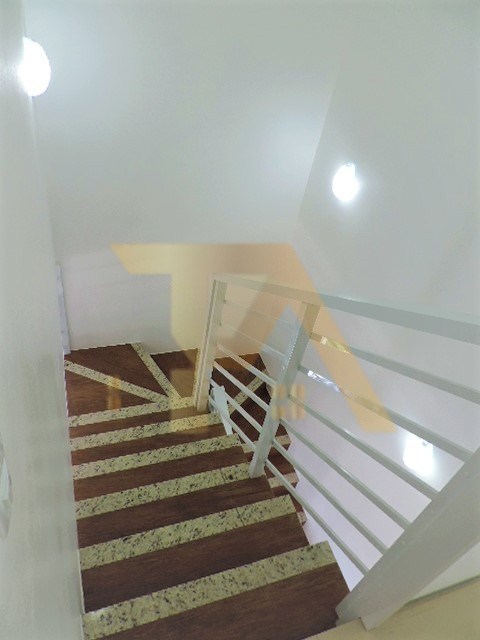 CASA RESIDENCIAL em Garopaba - SC, Pinguirito
