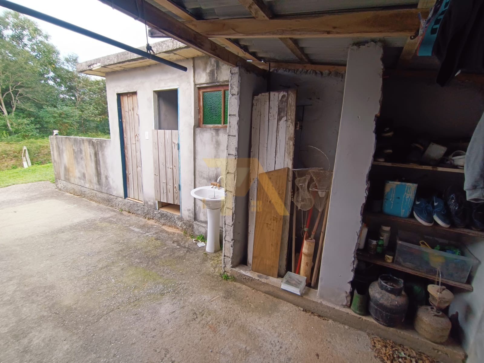 CASA RESIDENCIAL em Imbituba - SC, Guaiuba