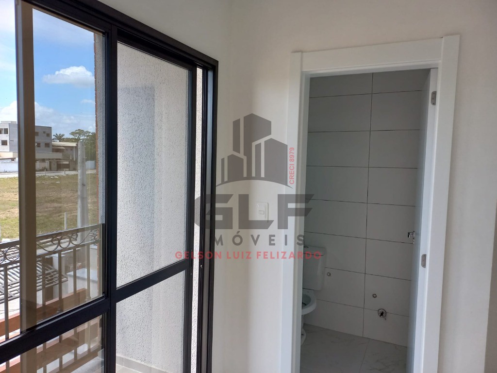 Casa Sobrado a venda na cidade de Itapema/SC bairro Morretes com 87 m² privativos e 3 dormitórios a 1300 m da praia
