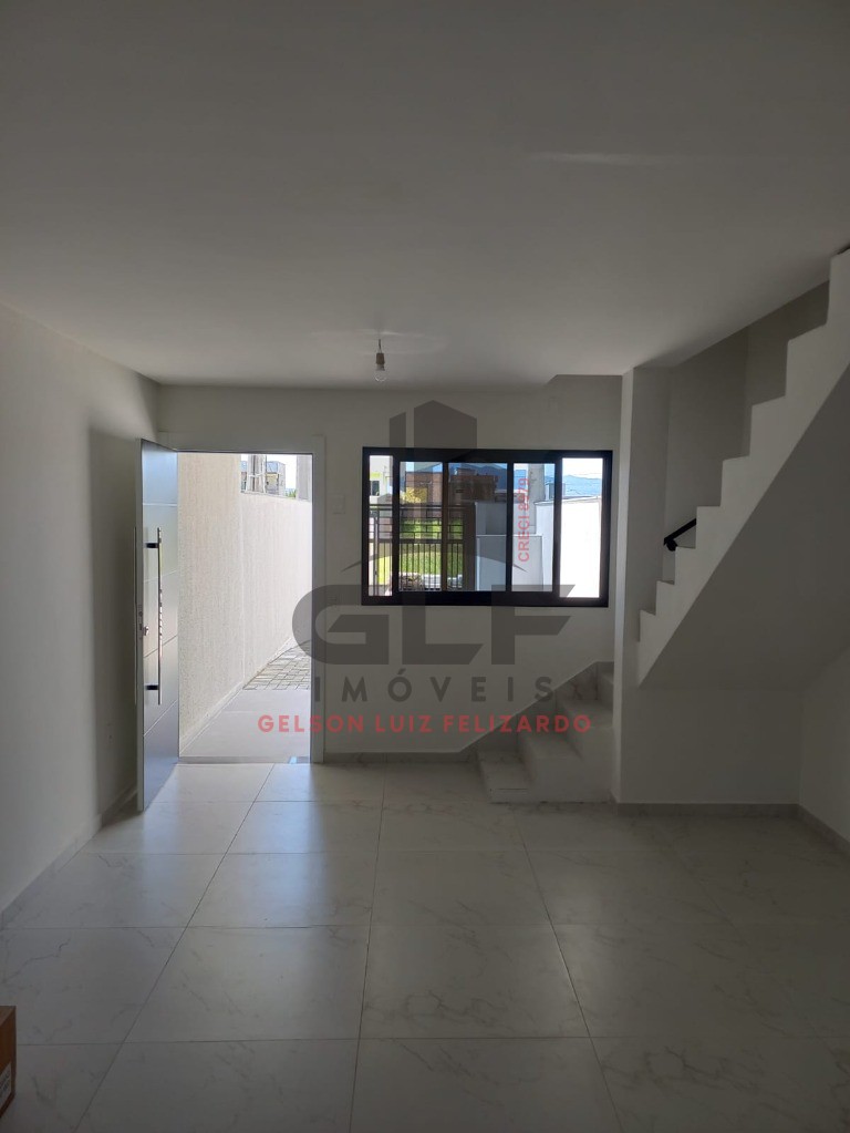 Casa Sobrado a venda na cidade de Itapema/SC bairro Morretes com 87 m² privativos e 3 dormitórios a 1300 m da praia