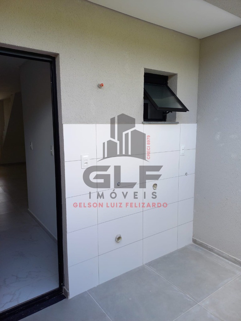 Casa Sobrado a venda na cidade de Itapema/SC bairro Morretes com 87 m² privativos e 3 dormitórios a 1300 m da praia