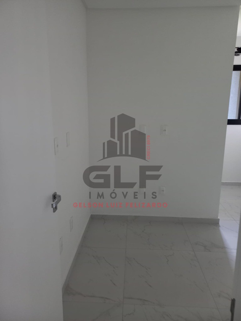 Casa Sobrado a venda na cidade de Itapema/SC bairro Morretes com 87 m² privativos e 3 dormitórios a 1300 m da praia