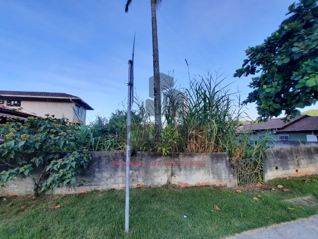 Terreno bem localizado na cidade de balneário camboriú/sc no