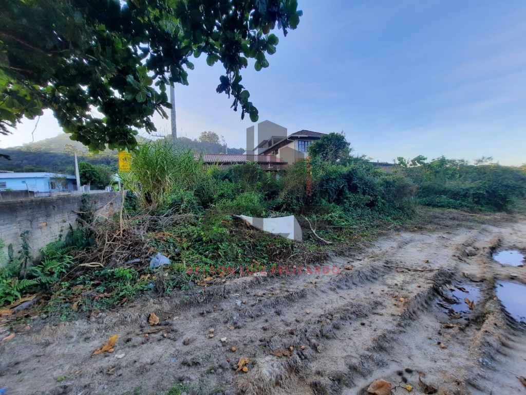 Terreno bem localizado na cidade de balneário camboriú/sc no