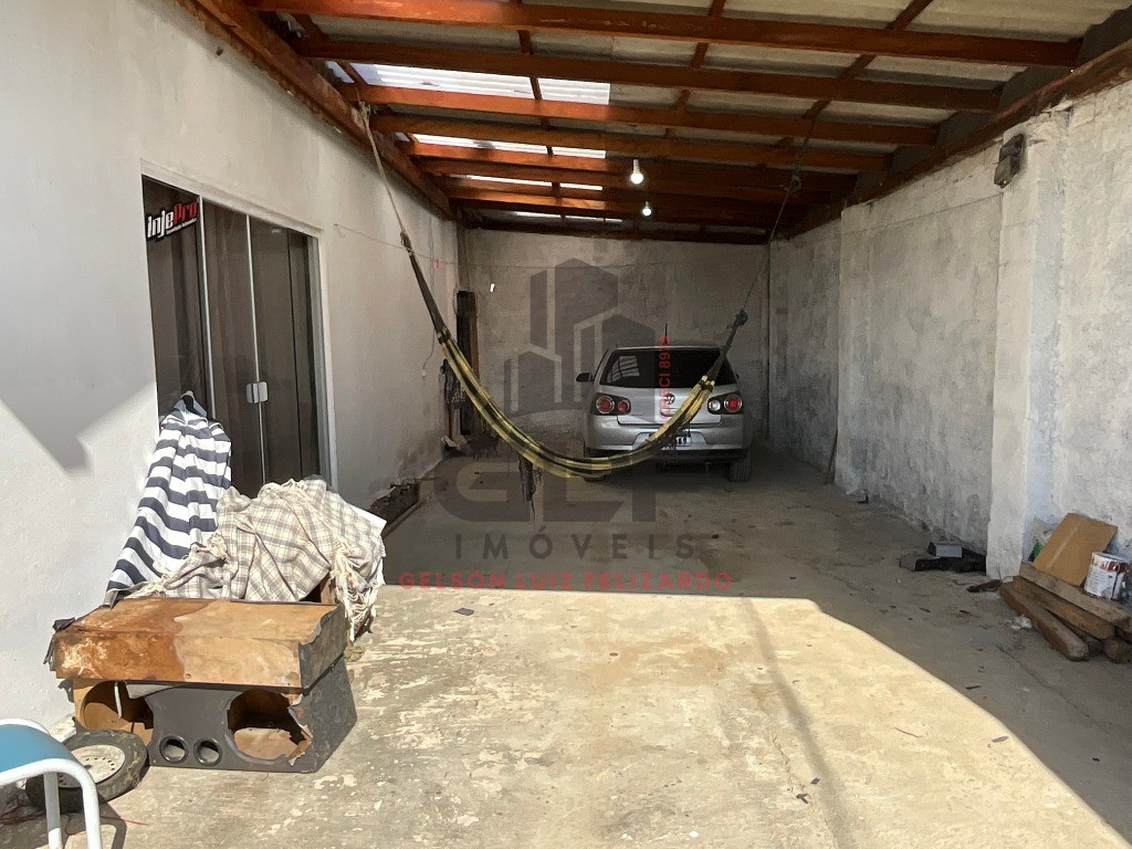 Chácara a venda na cidade de Itapema/SC no bairro Sertão do Trombudo, com 940 m². Casa Semi Mobiliada com 2 Quartos, Piscina e Mesa de Sinuca.