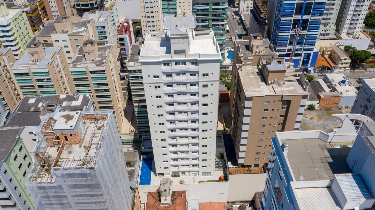 Apartamento Pronto na cidade de Itapema/SC no bairro Meia Praia, 4 dormitórios com suítes e 3 Vaga de garagem, com Lazer Completo. Bem localizado.