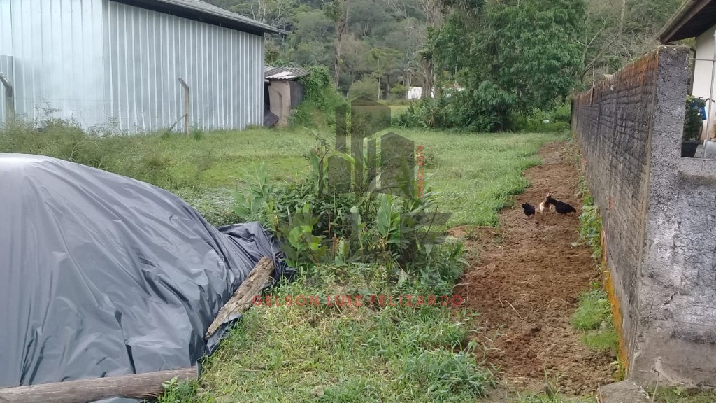 Terreno a venda na cidade de Itapema/SC no bairro Alto São Bento, com metragem de 369 m² sendo 12 x 33. Oportunidade de Investimento