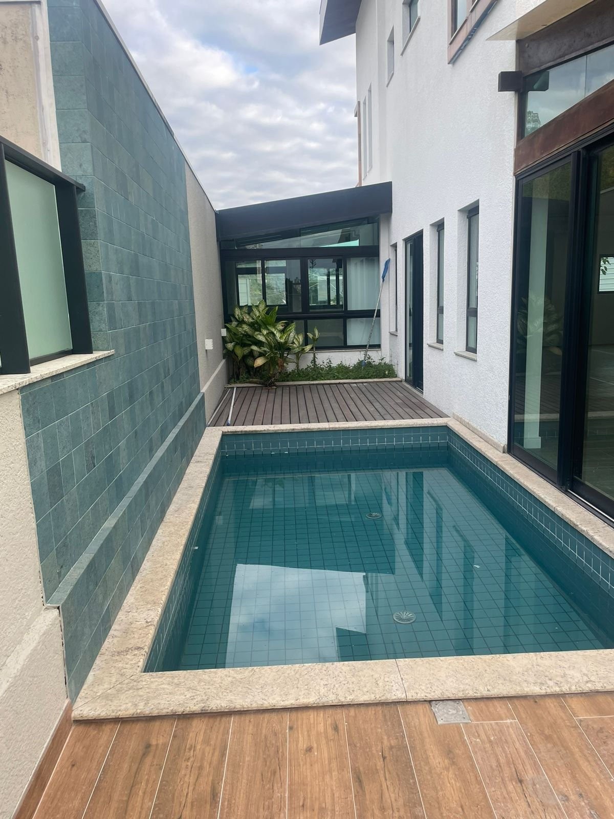 Casa de luxo na cidade de itajaí/sc, no bairro ressacada, co