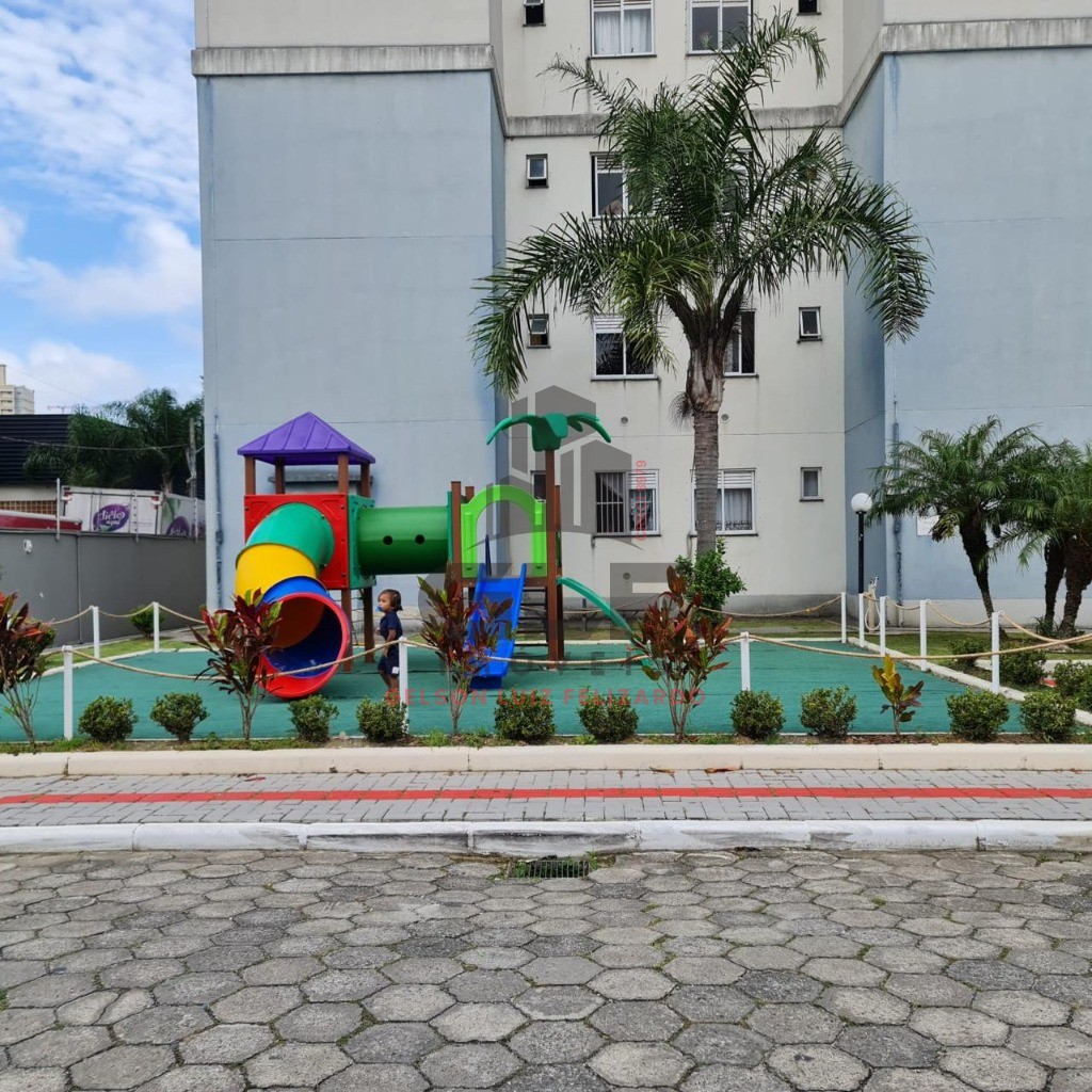 Apartamento Mobiliado na cidade de Itapema/SC no bairro Casa Branca, com 2 Quartos e 1 Vaga de garagem.
