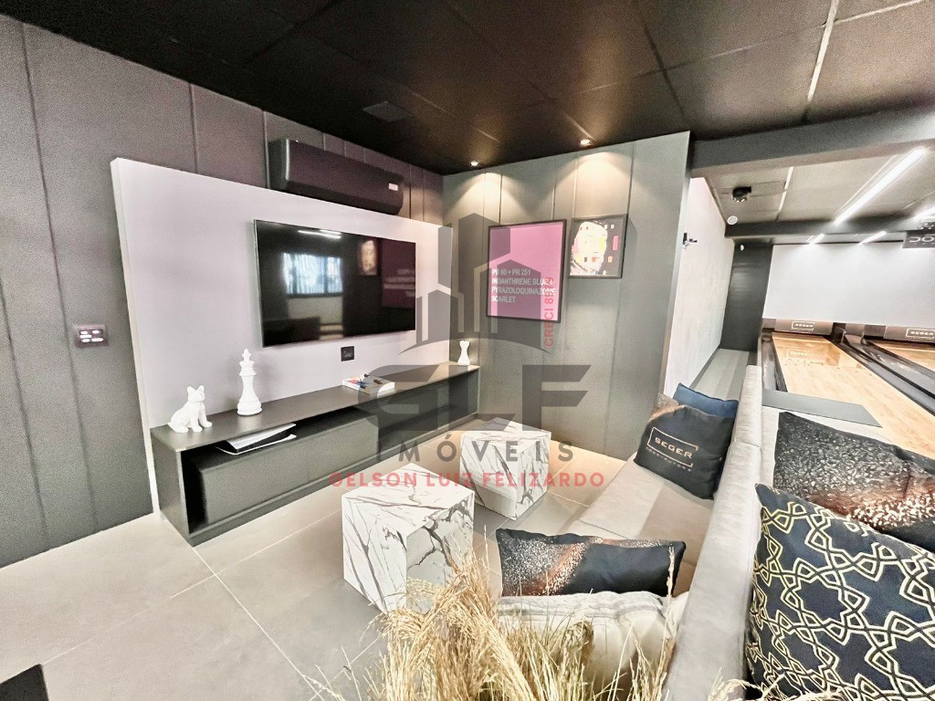 Apartamento de Alto Padrão na cidade de Itapema/SC, no bairro Meia Praia, com 4 Suítes e 3 Vagas de Garagem. Localização Privilegiada.