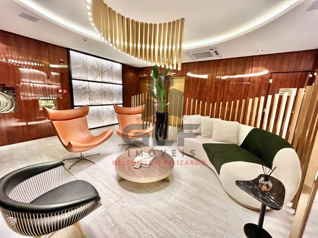 Apartamento de Alto Padrão na cidade de Itapema/SC, no bairro Meia Praia, com 4 Suítes e 3 Vagas de Garagem. Localização Privilegiada.