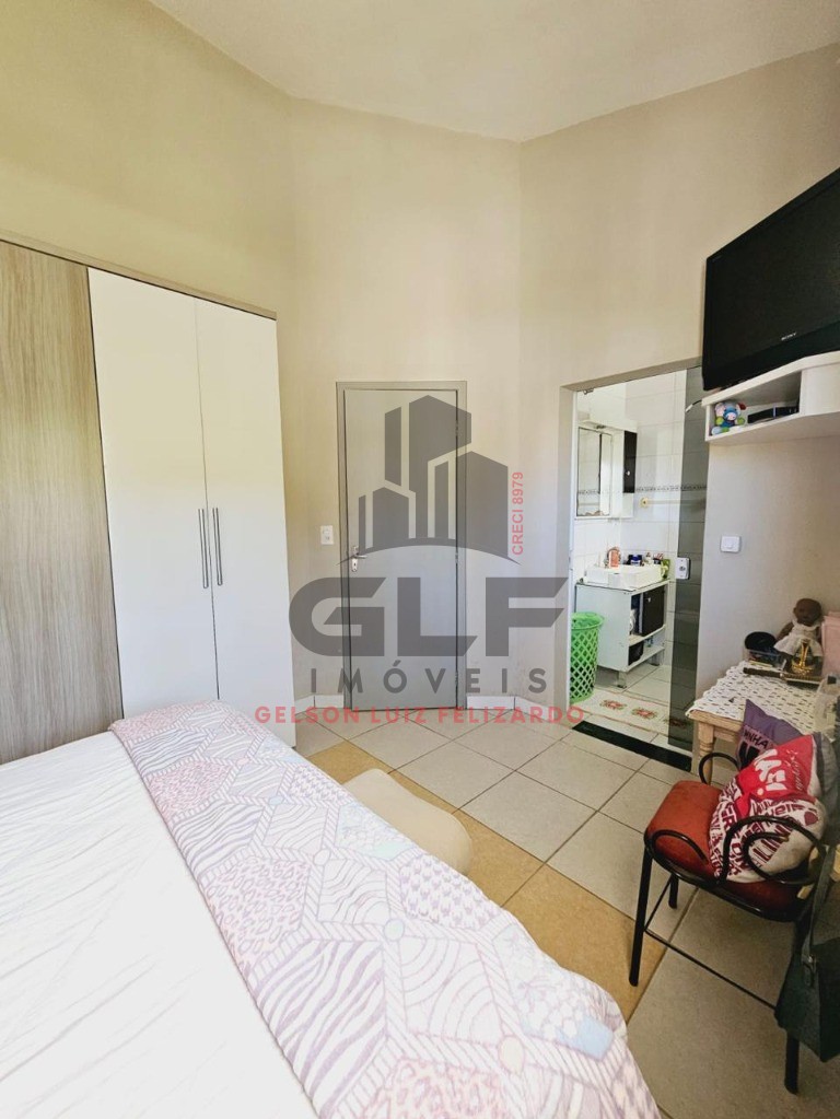 Casa Mobiliada na cidade de Itapema/SC, Bairro Várzea em Condomínio Fechado, Com 3 Quartos, sendo 1 suíte e 2 vagas de garagem. Boa Localização.