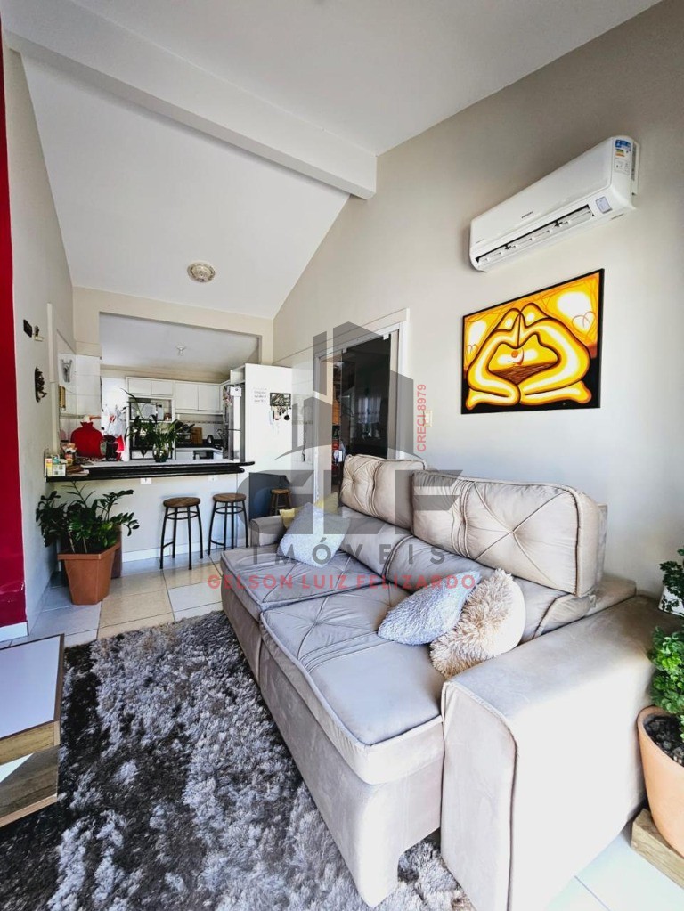 Casa mobiliada na cidade de itapema/sc, bairro várzea em con