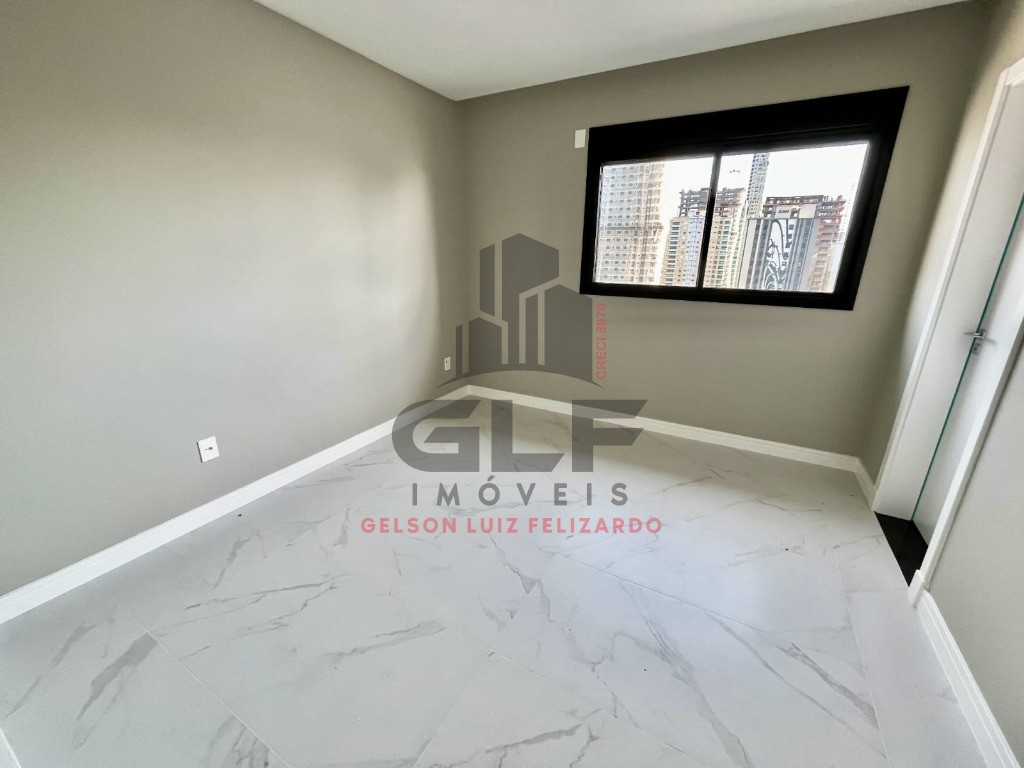 Apartamento de Luxo na cidade de Itapema/SC, no bairro Meia Praia, com 3 Suítes e 2 Vagas de Garagem. Localização Privilegiada.