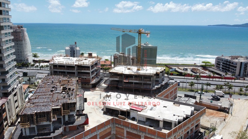 Apartamento Lançamento na cidade de Itapema/SC na Meia Praia, com 2 dormitórios e 1 Vaga de garagem, com Lazer Completo. Bem localizado. Investir