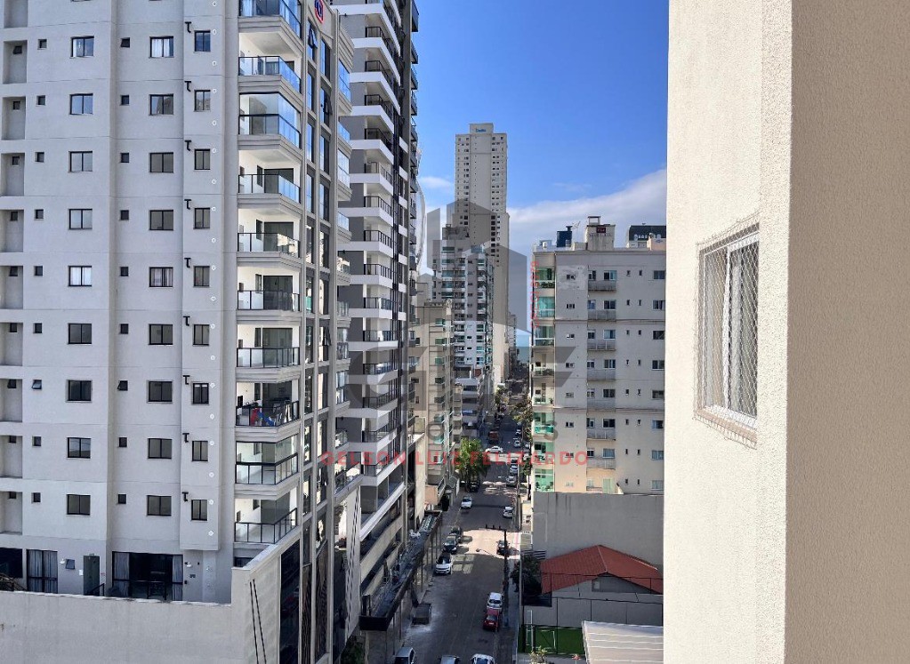 Apartamento Novo e Pronto para morar na cidade de Itapema/SC no bairro Meia Praia, com 3 Suítes e 2 Vagas de garagem, 122m². Bem localizado.