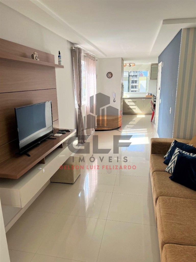 Cobertura Duplex Semimobiliada na cidade de Itapema/SC no bairro Castelo Branco, com 4 Suítes e 2 Vagas de garagem, com Lazer Completo. Bem localiza