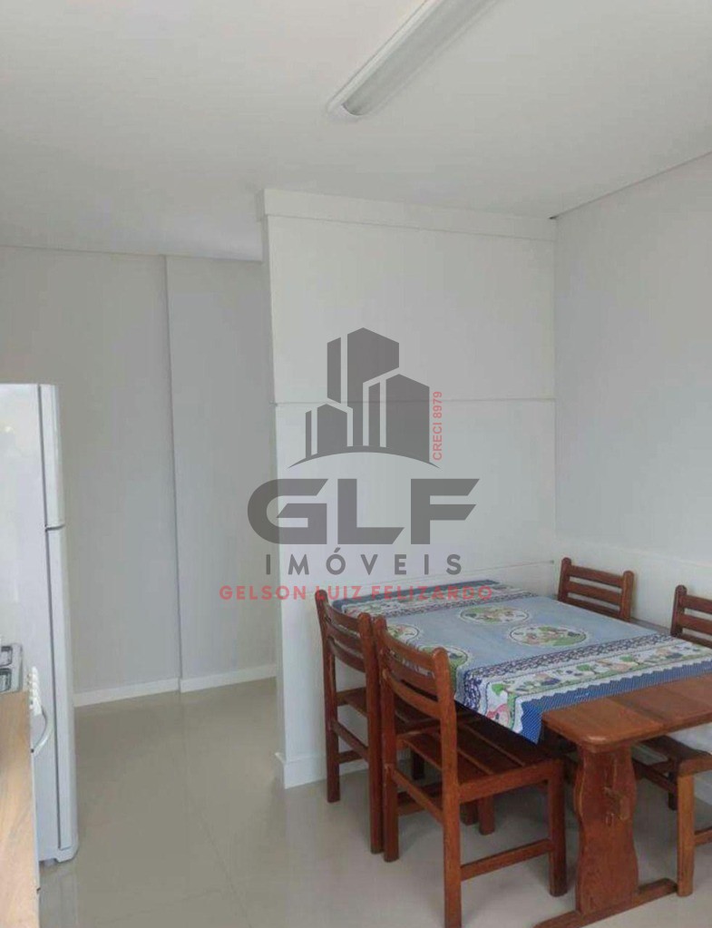 Cobertura Duplex Semimobiliada na cidade de Itapema/SC no bairro Castelo Branco, com 4 Suítes e 2 Vagas de garagem, com Lazer Completo. Bem localiza