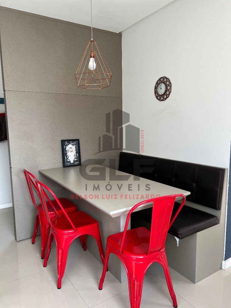 Cobertura Duplex Semimobiliada na cidade de Itapema/SC no bairro Castelo Branco, com 4 Suítes e 2 Vagas de garagem, com Lazer Completo. Bem localiza