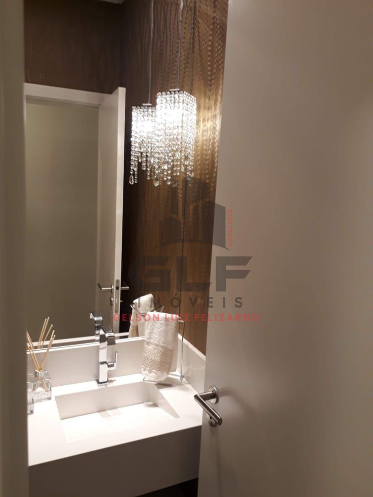 Apartamento Pronto Mobiliado na cidade de Itapema/SC , com 2 Suítes e 2 Vagas de garagem, com Lazer Completo. 84m². Bem localizado.