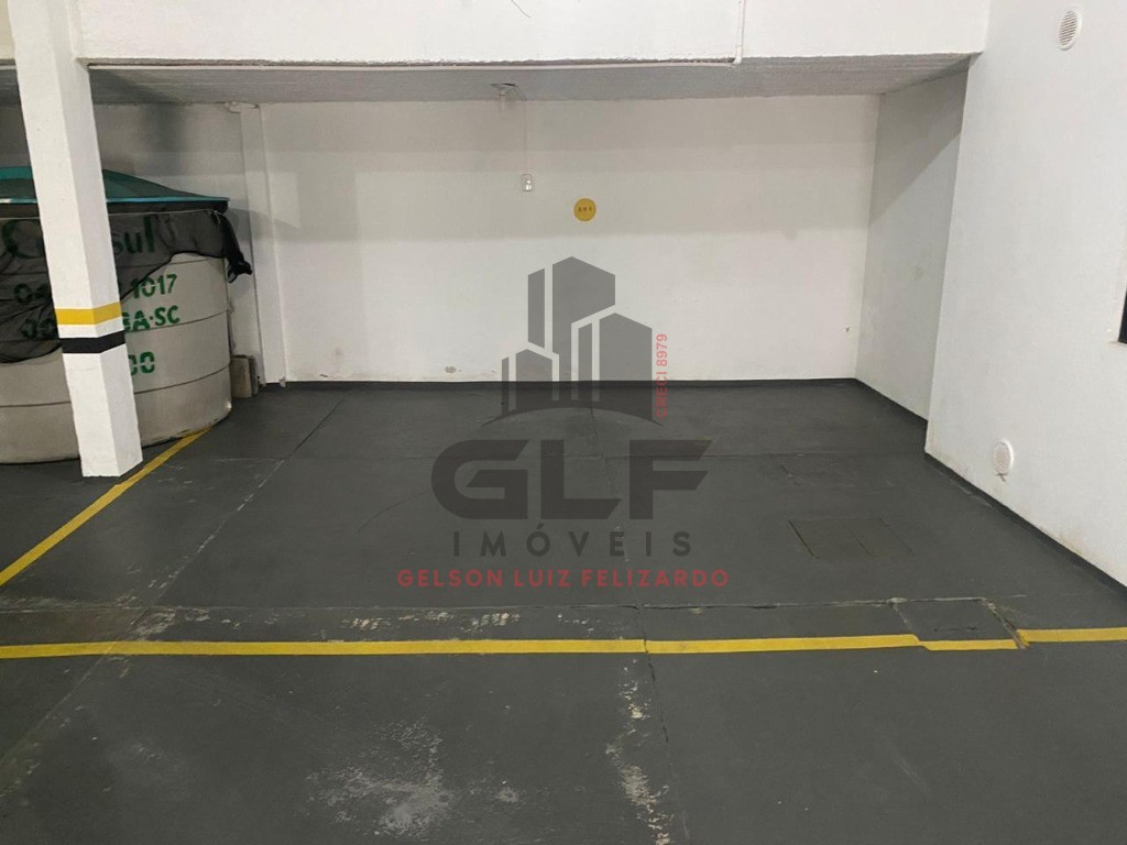 Apartamento Pronto e Mobiliado na cidade de Itapema/SC no bairro Meia Praia, 3 dormitórios/ 1 suíte e 1 Vaga de garagem, 238m². Bem localizado.