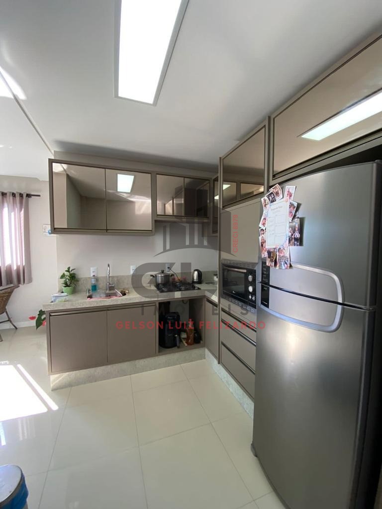 Apartamento Pronto Mobiliado em Itapema/SC no bairro Morretes, com 3 quartos/ 1 Suíte e 2 Vagas de garagem, 94m². Bem localizado.