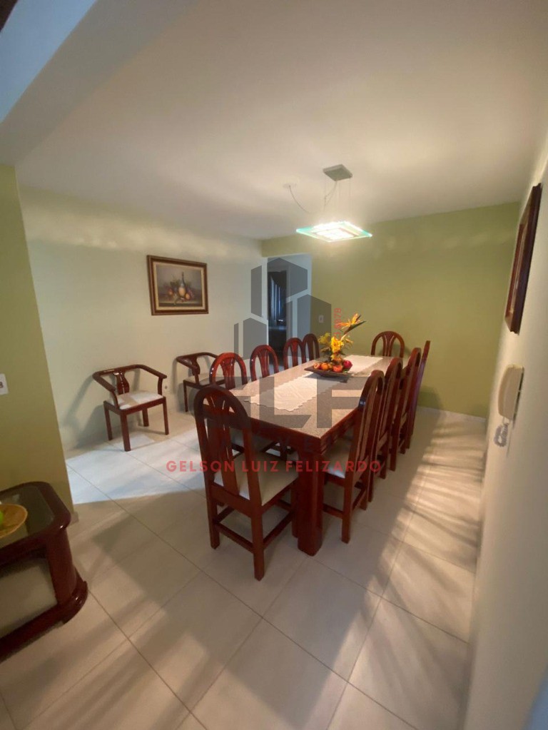 Apartamento Pronto e Mobiliado na cidade de Itapema/SC no bairro Meia Praia, 3 dormitórios/ 1 suíte e 1 Vaga de garagem, 238m². Bem localizado.