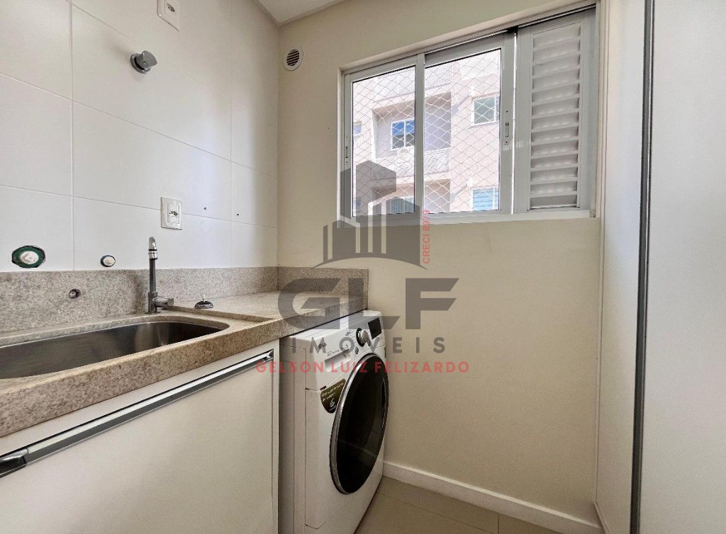 Apartamento Novo e Pronto para morar na cidade de Itapema/SC no bairro Meia Praia, com 3 Suítes e 2 Vagas de garagem, 122m². Bem localizado.