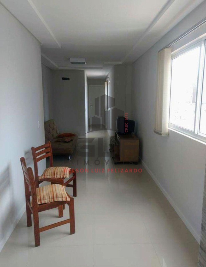 Cobertura Duplex Semimobiliada na cidade de Itapema/SC no bairro Castelo Branco, com 4 Suítes e 2 Vagas de garagem, com Lazer Completo. Bem localiza
