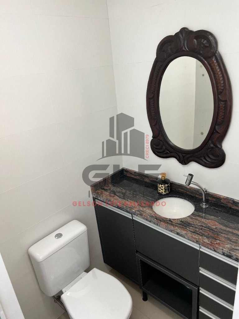 Cobertura Duplex Semimobiliada na cidade de Itapema/SC no bairro Castelo Branco, com 4 Suítes e 2 Vagas de garagem, com Lazer Completo. Bem localiza