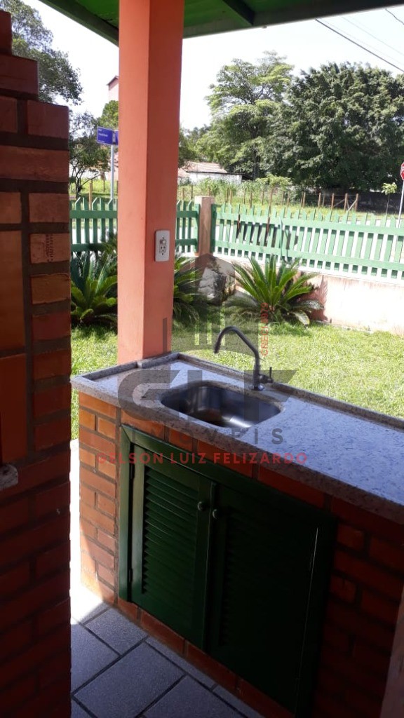 Casa bangalô a venda na cidade de bombinhas/sc no bairro can