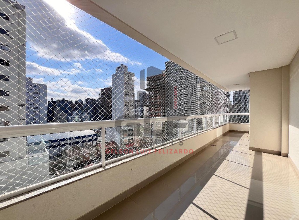Apartamento Novo e Pronto para morar na cidade de Itapema/SC no bairro Meia Praia, com 3 Suítes e 2 Vagas de garagem, 122m². Bem localizado.