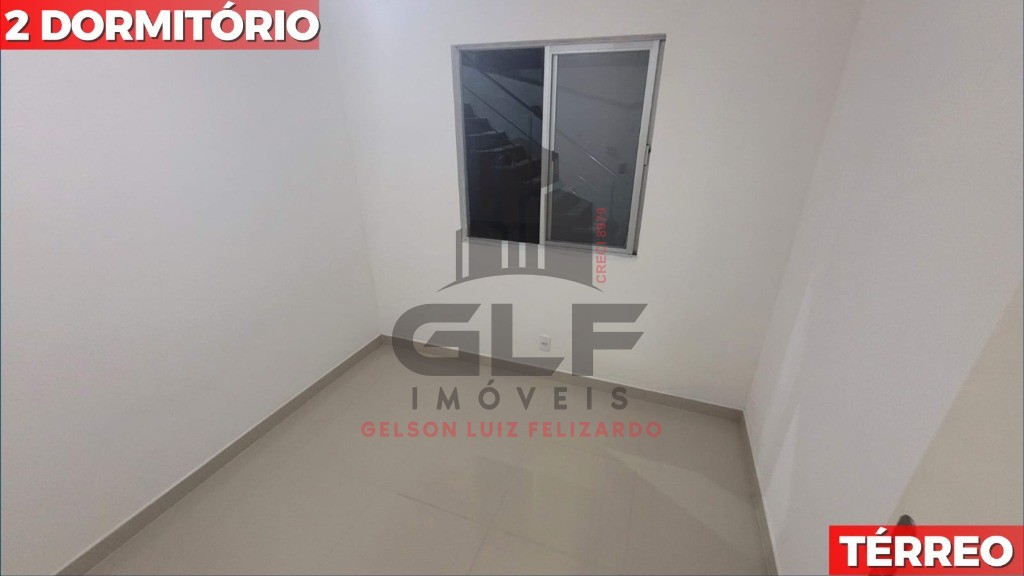 2 Casas no Terreno a venda em Camboriú, no bairro São Francisco de Assis, sendo 2 casas, 1 em cada andar. Terreno conta com 160 m². A 3 km