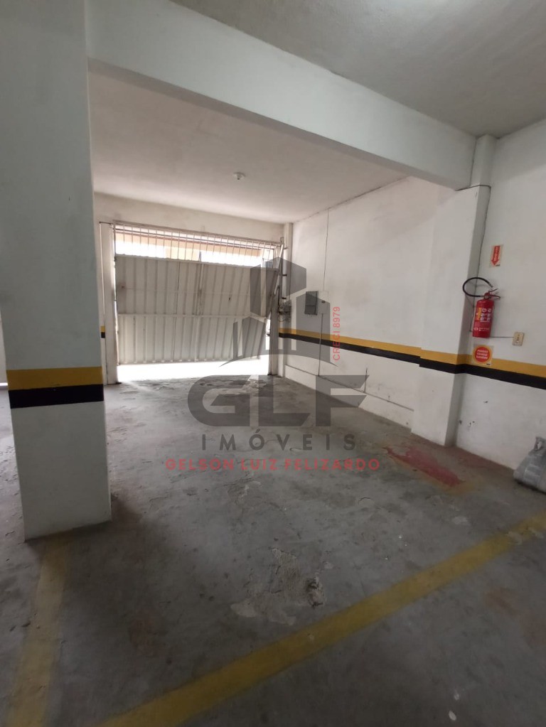 Apartamento Mobiliado em Balneário Camboriú/SC, no bairro Centro, com 2 Dormitórios e 1 Suíte,1 Vaga de Garagem. Localização Privilegiada.