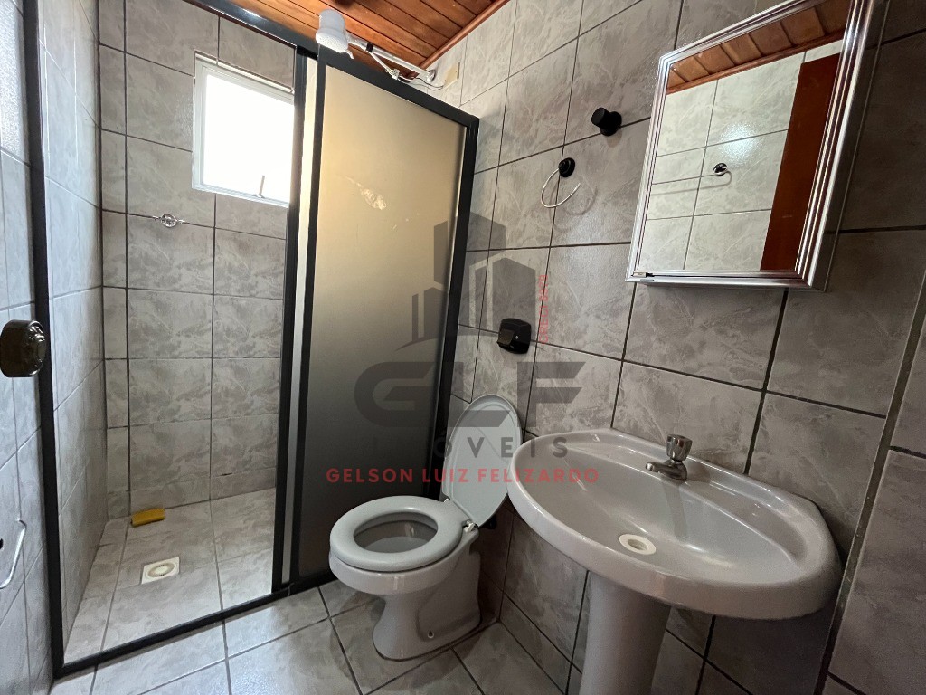 Apartamento Pronto Mobiliado em Itapema/SC no bairro Meia Praia, 2 Quartos/ 1 suíte e 1 Vaga de garagem. Bem localizado. Investir