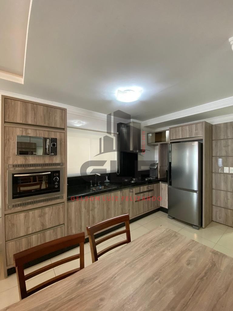 Apartamento Mobiliado Pronto para morar na cidade de Itapema/SC no bairro Meia Praia, com 3 Suítes e 1 Vaga de garagem. Bem Localizado