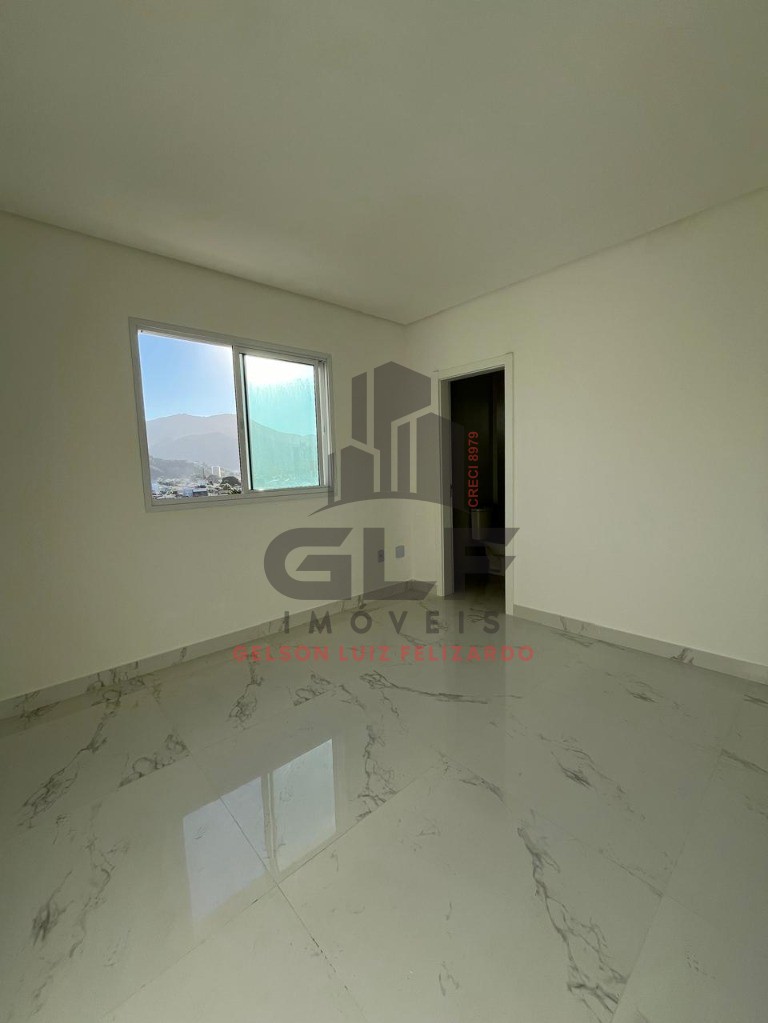Apartamento de Alto Padrão na cidade de Itapema/SC, no bairro Centro, com 3 Suítes e 2 Vagas de Garagem. Localização Privilegiada.