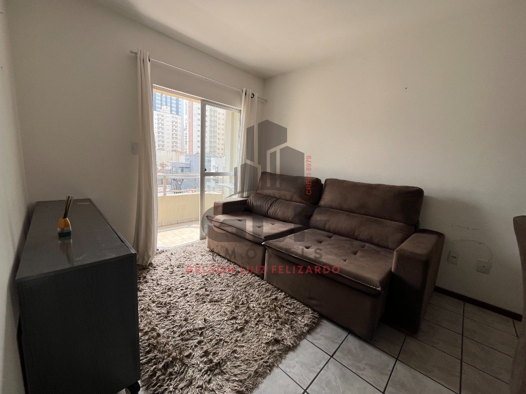 Apartamento Pronto Mobiliado em Itapema/SC no bairro Meia Praia, 2 Quartos/ 1 suíte e 1 Vaga de garagem. Bem localizado. Investir